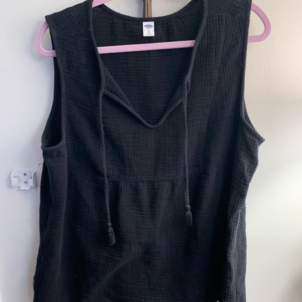 Old Navy Black Soft Top